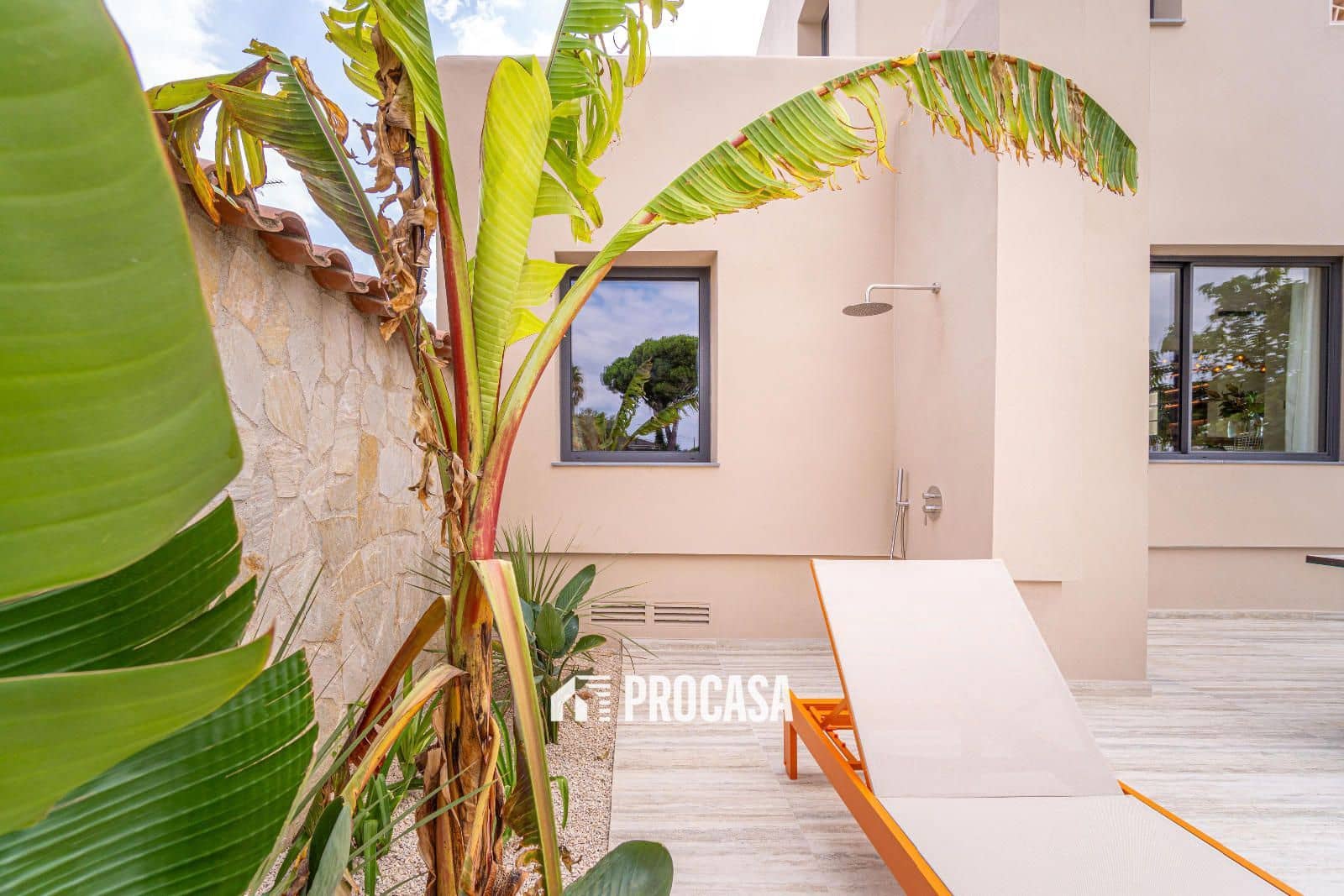 4 chambre Villa/Maison à vendre à Empuriabrava avec piscine garage - 1 450 000 € (Ref: 8553504)