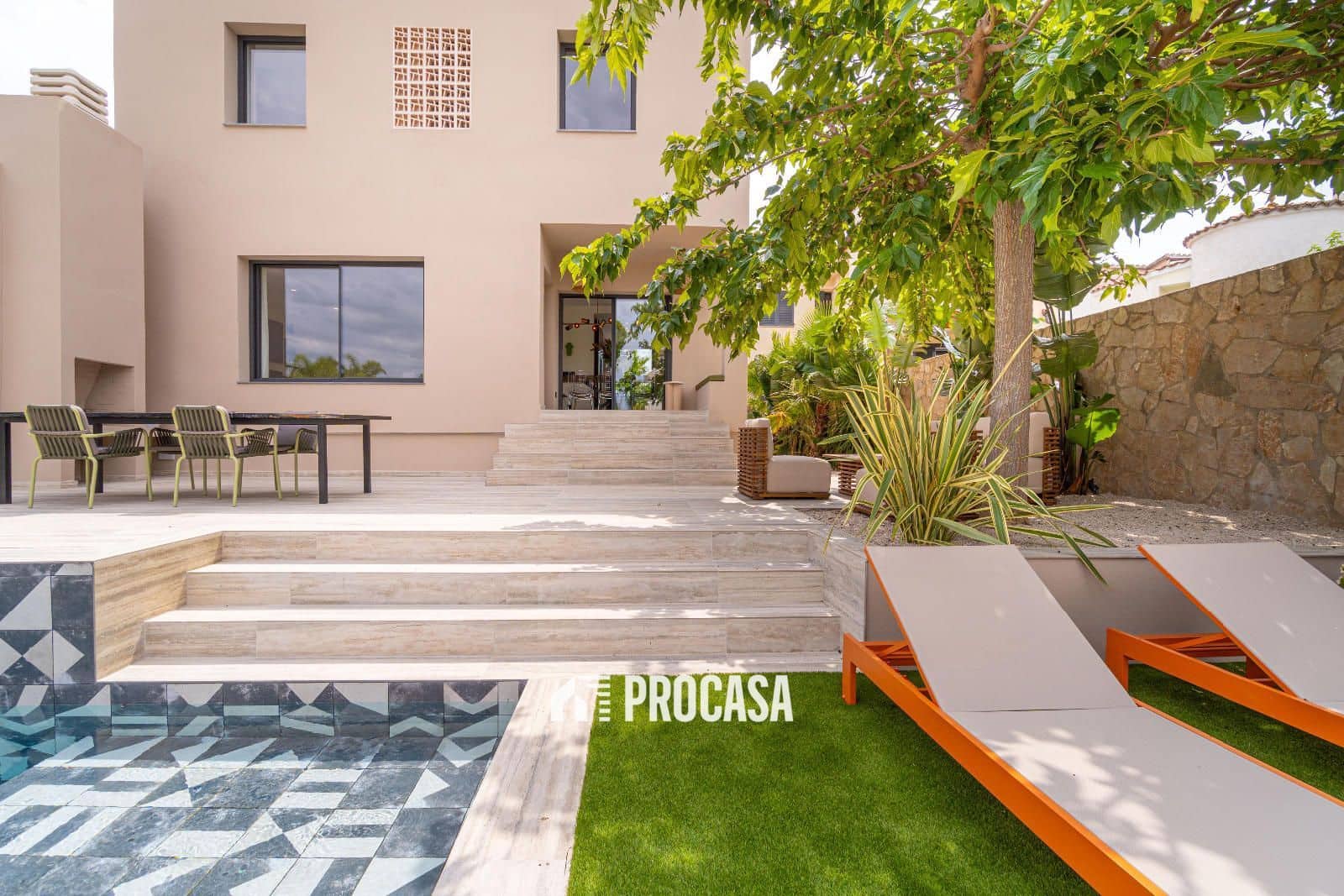 4 chambre Villa/Maison à vendre à Empuriabrava avec piscine garage - 1 450 000 € (Ref: 8553504)