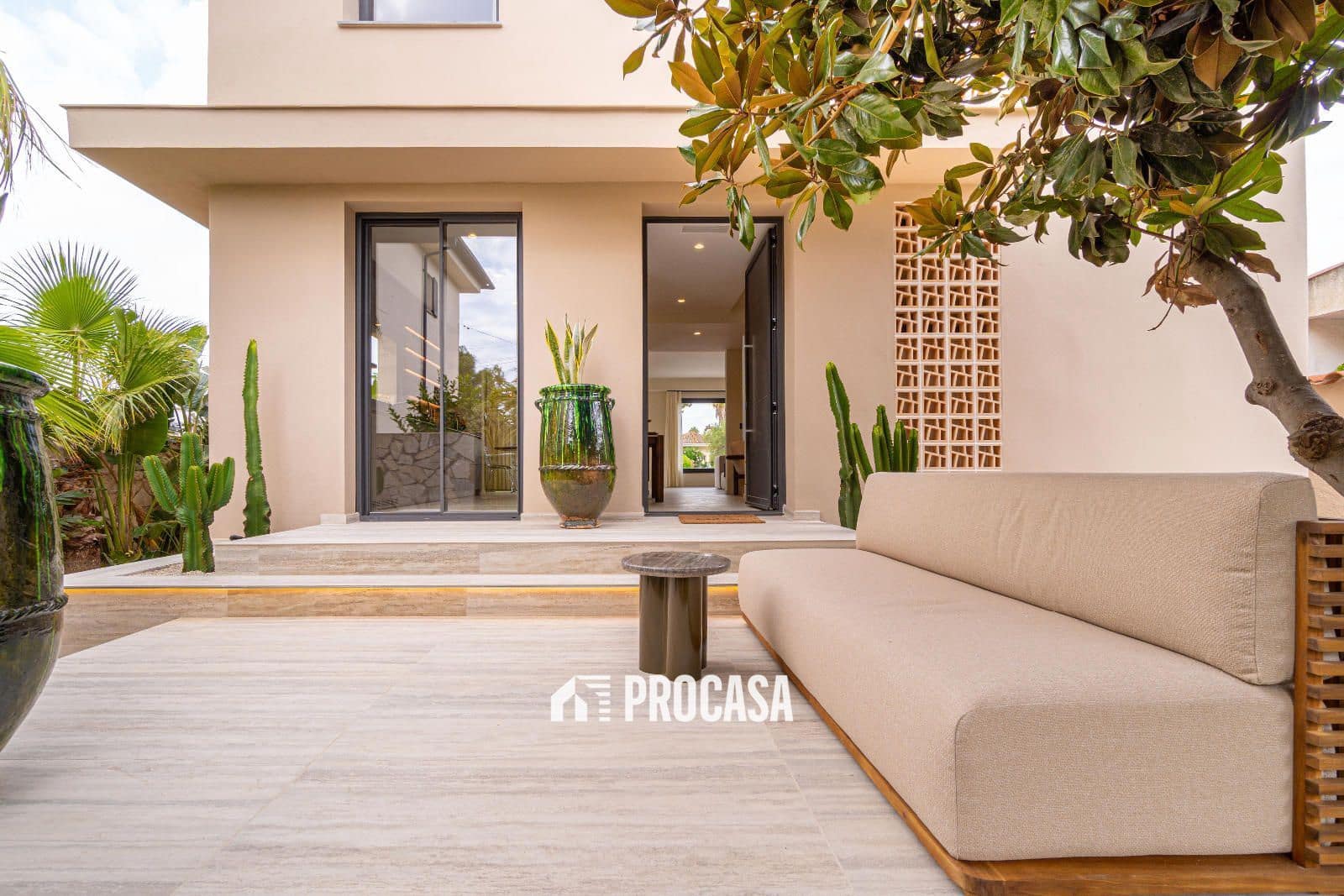 4 chambre Villa/Maison à vendre à Empuriabrava avec piscine garage - 1 450 000 € (Ref: 8553504)