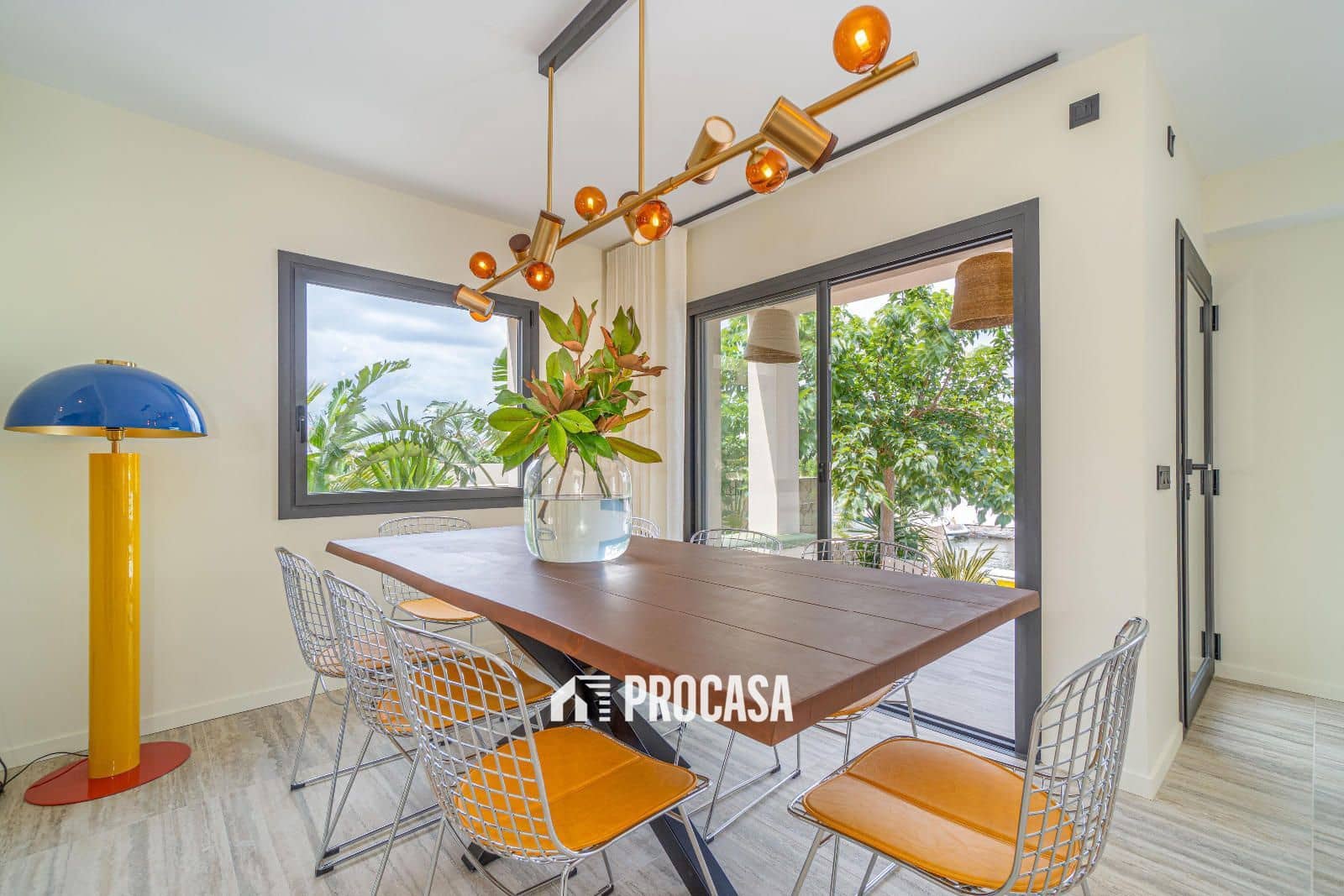 4 chambre Villa/Maison à vendre à Empuriabrava avec piscine garage - 1 450 000 € (Ref: 8553504)