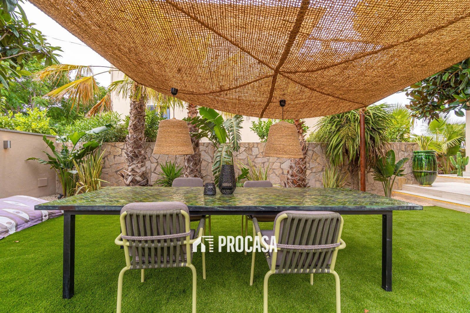 4 chambre Villa/Maison à vendre à Empuriabrava avec piscine garage - 1 450 000 € (Ref: 8553504)