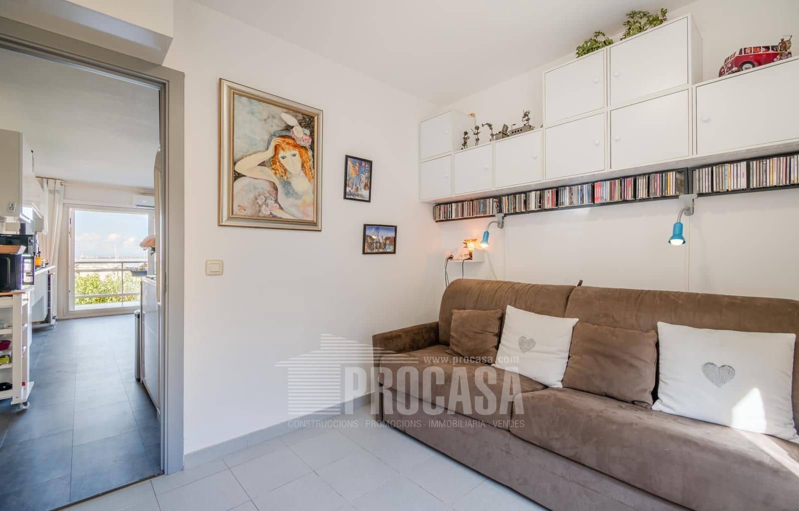 2 bedroom Flat for sale in Roses - € 229,000 (Ref: 8583405)