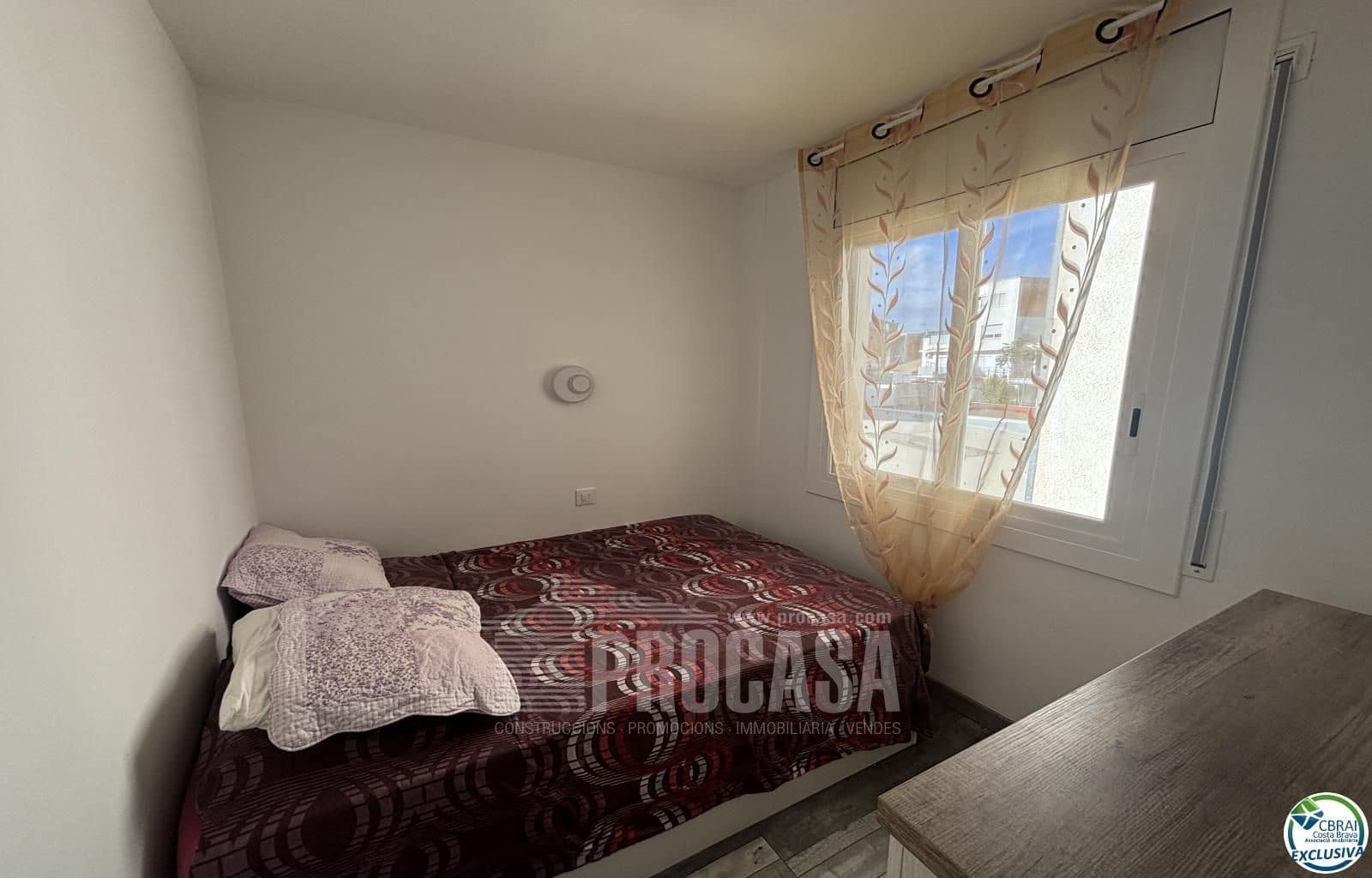 2 makuuhuone Asunto myytävänä paikassa Roses - 175 000 € (Ref: 8602535)