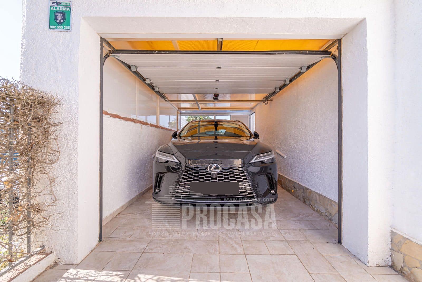 3 sypialnia Willa na sprzedaż w Empuriabrava z basenem garażem - 670 000 € (Ref: 8610088)