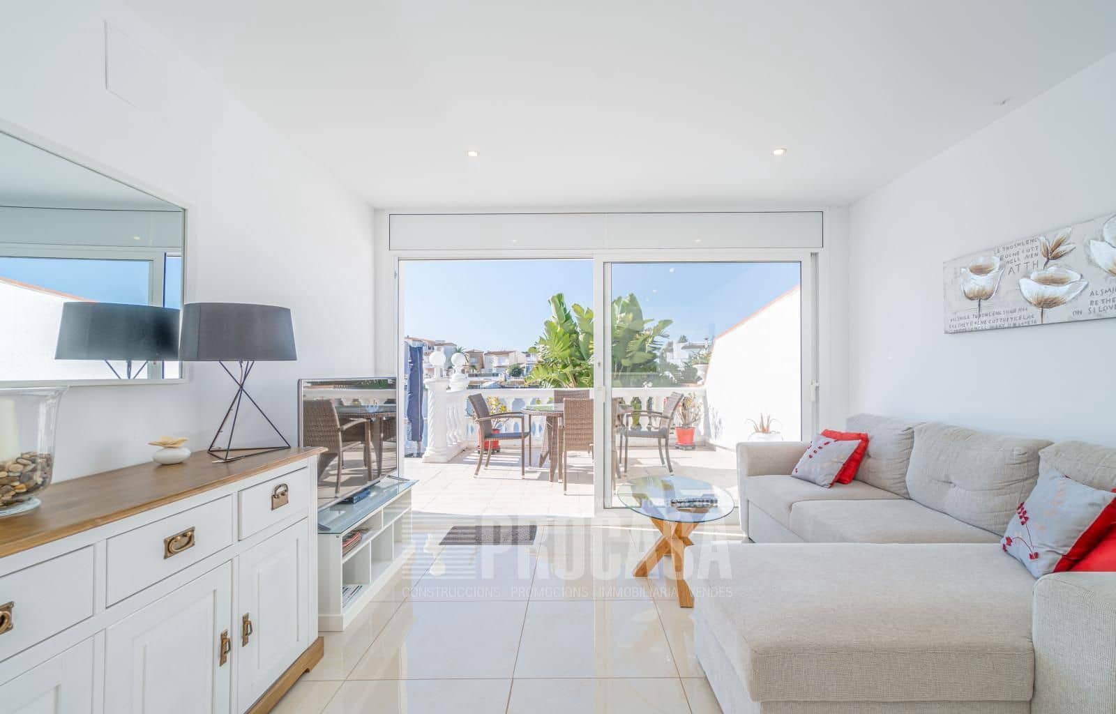 3 sypialnia Willa na sprzedaż w Empuriabrava z basenem garażem - 670 000 € (Ref: 8610088)