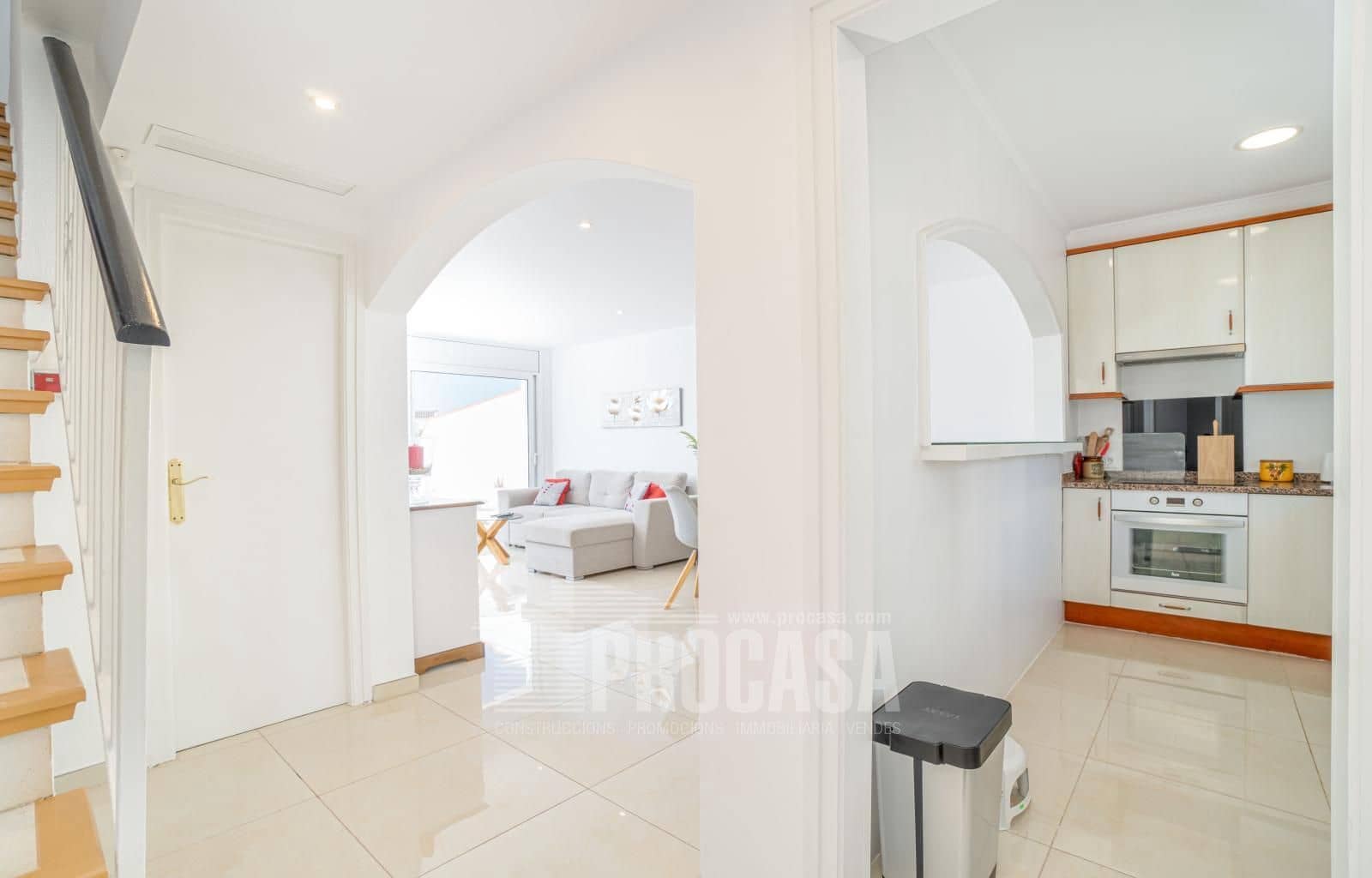 3 sypialnia Willa na sprzedaż w Empuriabrava z basenem garażem - 670 000 € (Ref: 8610088)