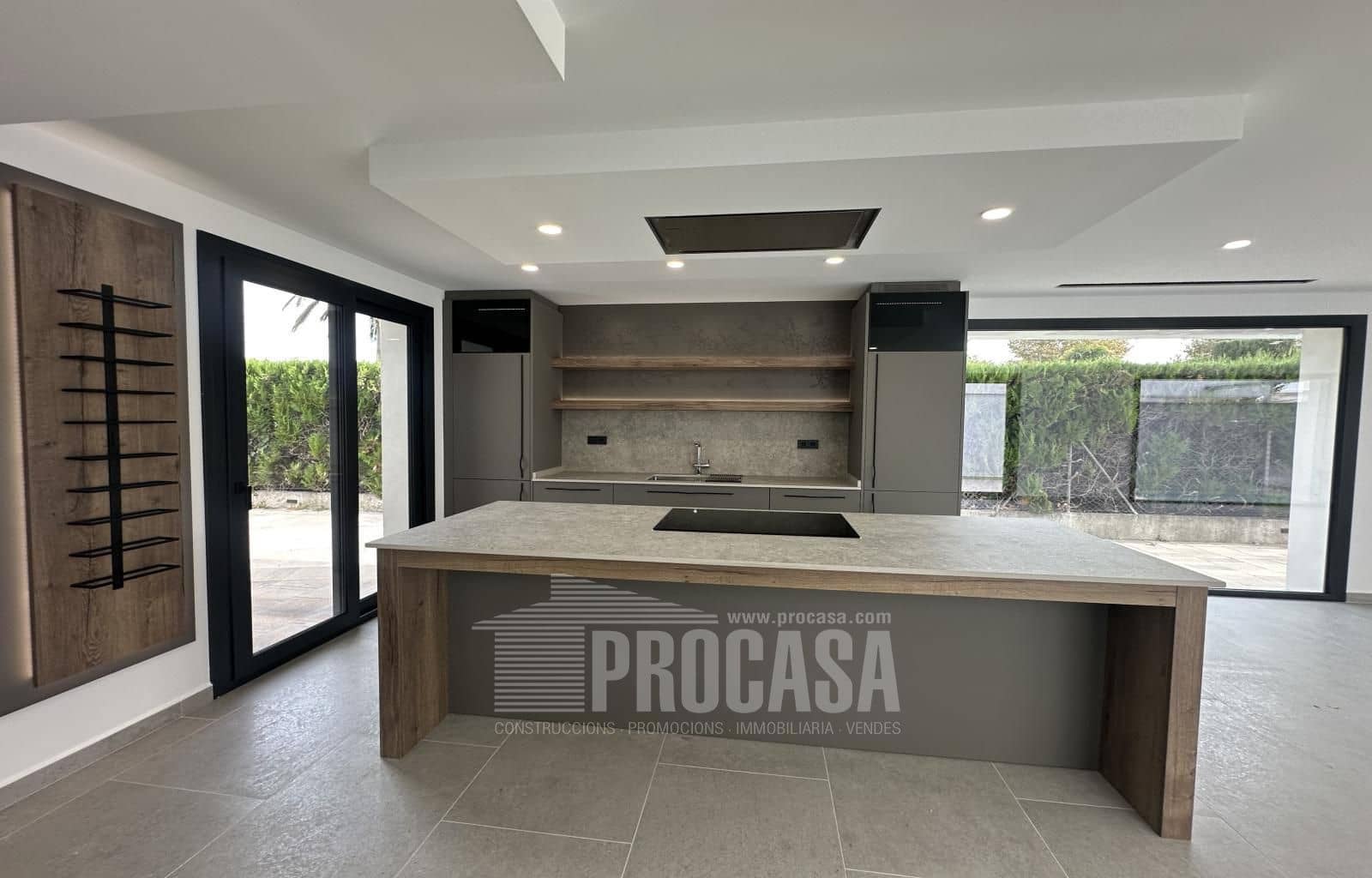 4 sypialnia Willa na sprzedaż w Empuriabrava z basenem - 795 000 € (Ref: 8616447)