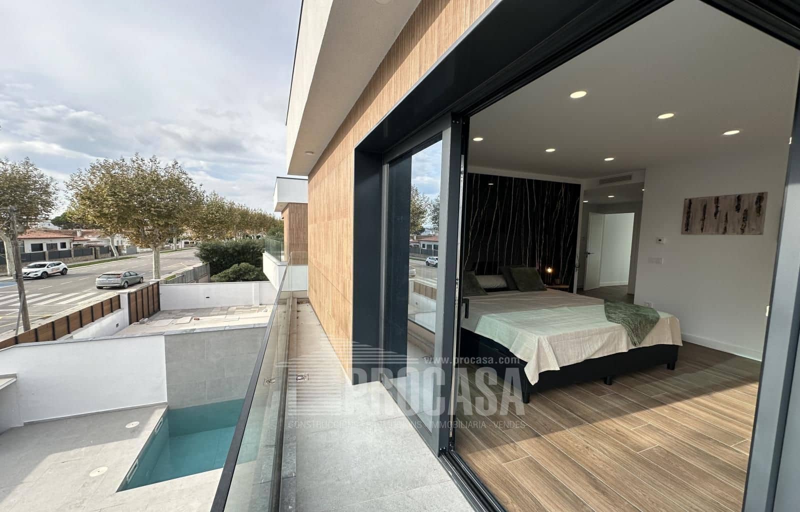 4 sypialnia Willa na sprzedaż w Empuriabrava z basenem - 795 000 € (Ref: 8616447)