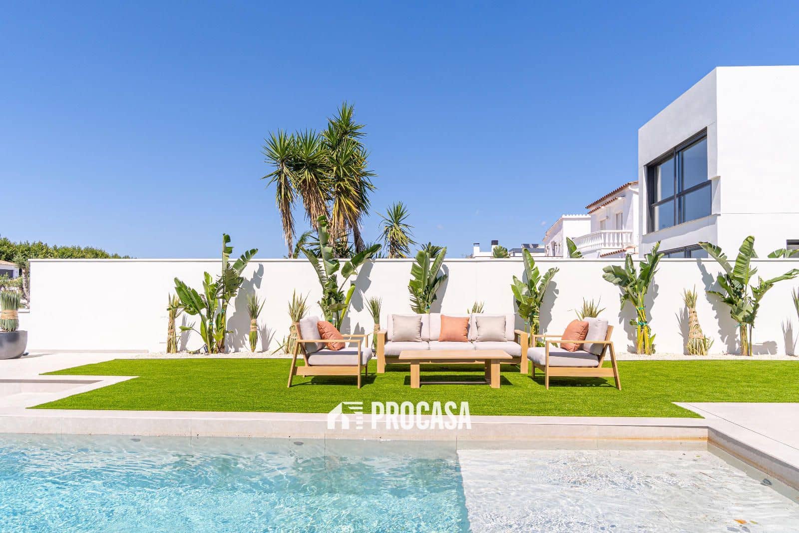 4 sypialnia Willa na sprzedaż w Empuriabrava z basenem garażem - 1 490 000 € (Ref: 8640595)