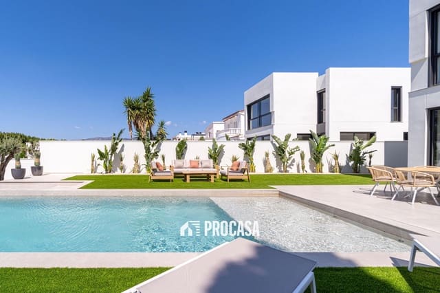 4 sypialnia Willa na sprzedaż w Empuriabrava, Castelló d'Empúries z basenem garażem - 1 490 000 € (Ref: 8640595)