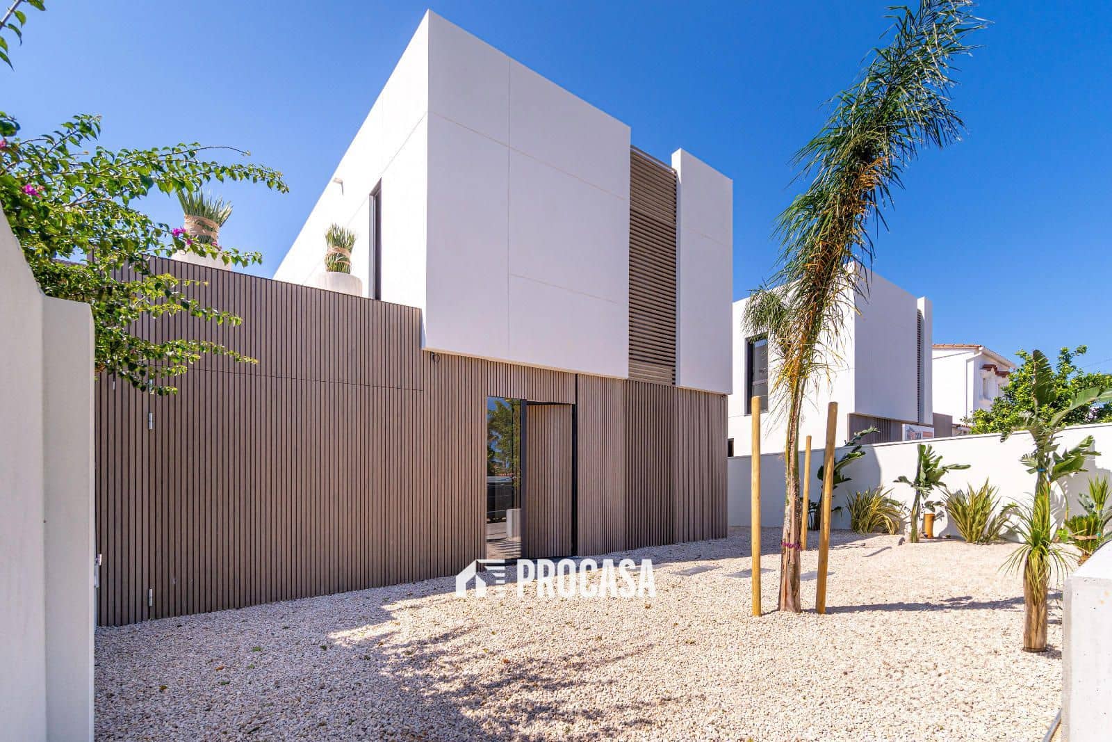 4 sypialnia Willa na sprzedaż w Empuriabrava z basenem garażem - 1 490 000 € (Ref: 8640595)