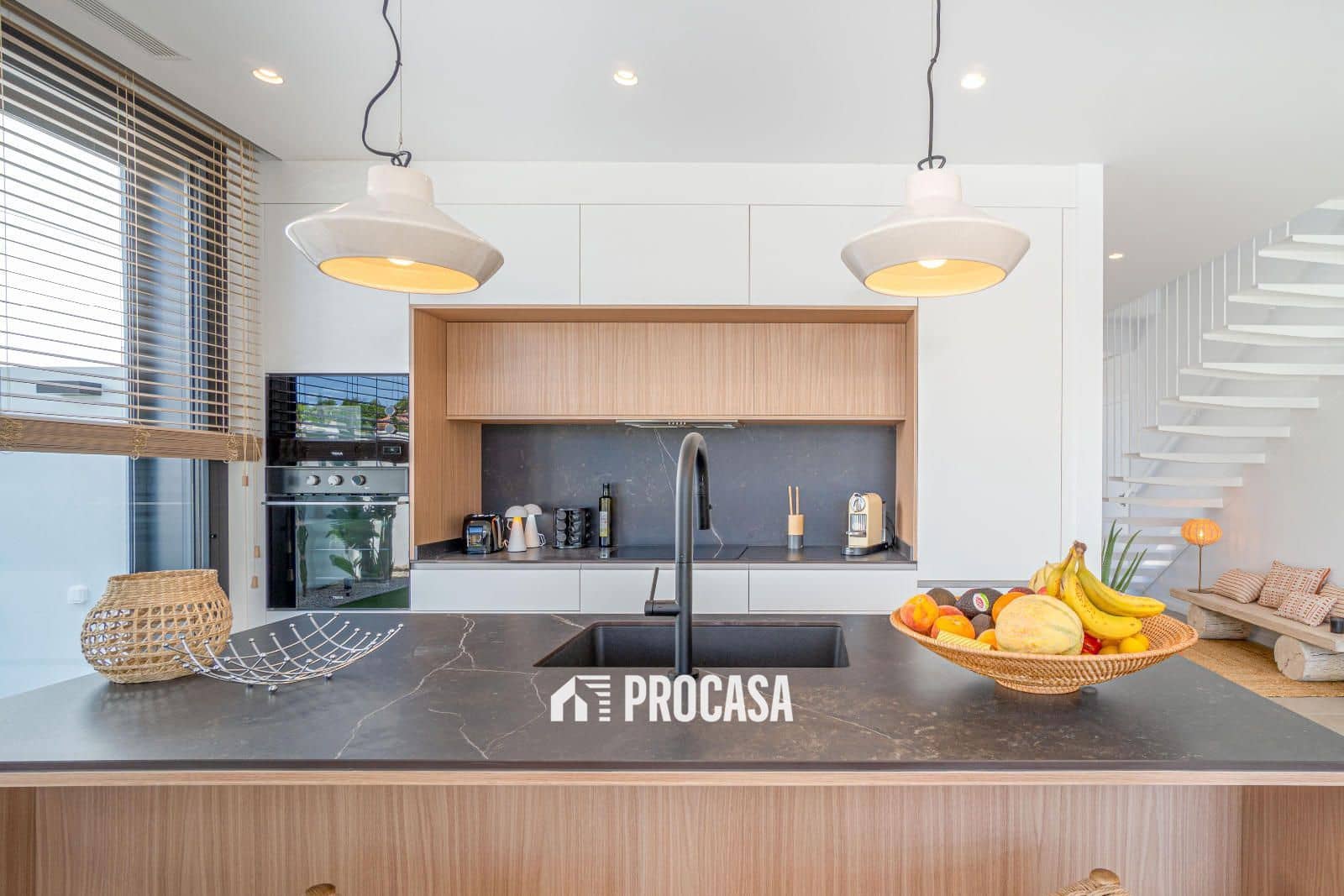 4 sypialnia Willa na sprzedaż w Empuriabrava z basenem garażem - 1 490 000 € (Ref: 8640595)