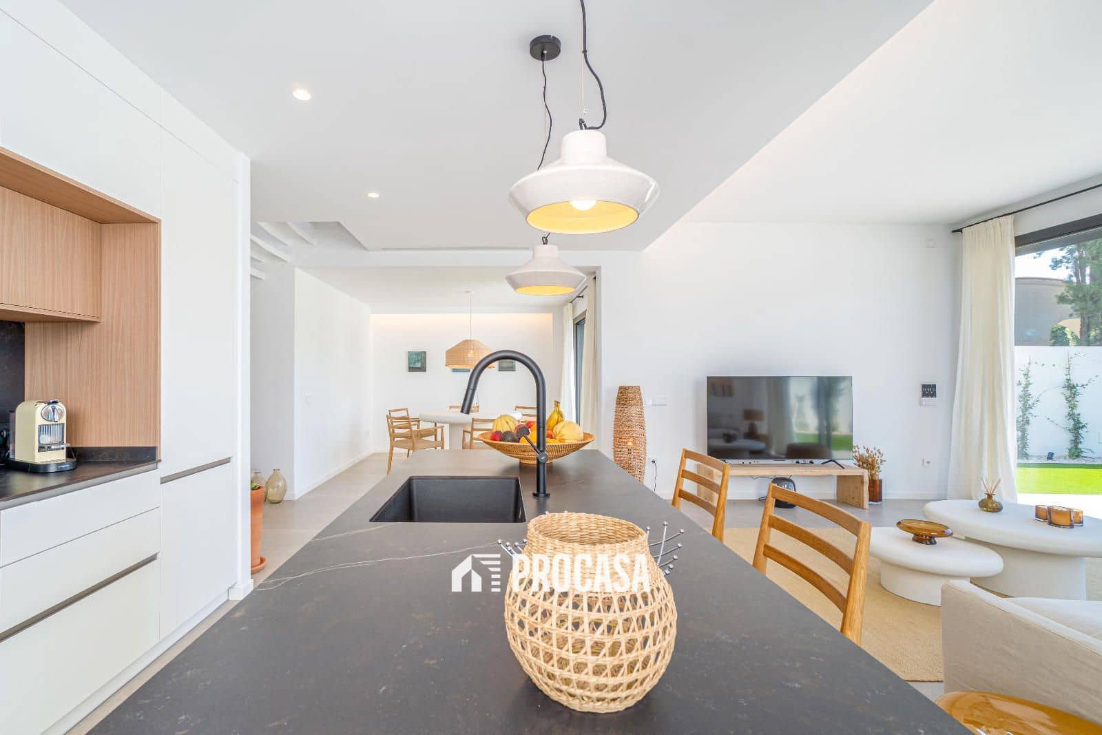 4 sypialnia Willa na sprzedaż w Empuriabrava z basenem garażem - 1 490 000 € (Ref: 8640595)