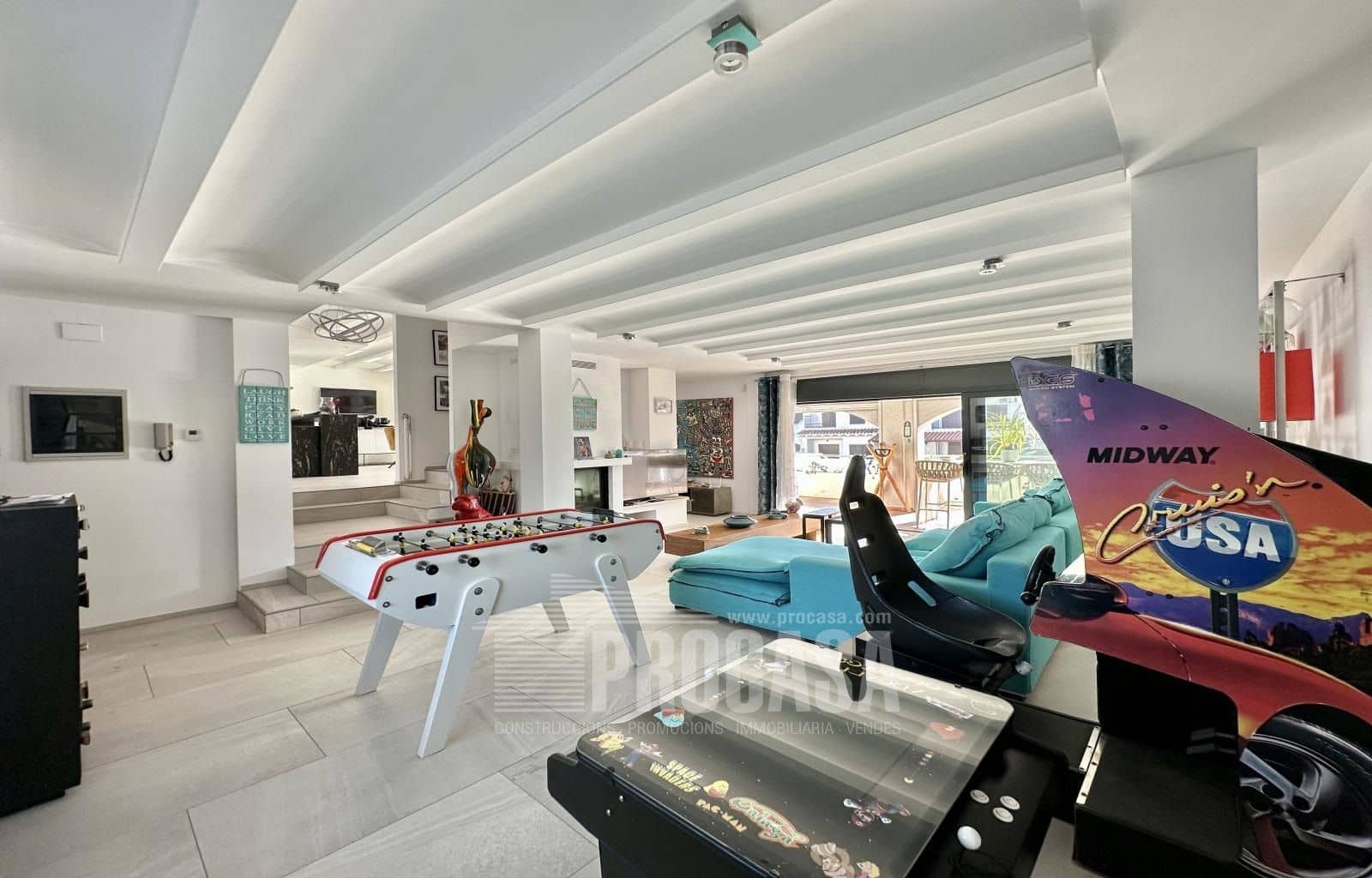 6 Zimmer Villa zu verkaufen in Empuriabrava mit Pool Garage - 1.750.000 € (Ref: 8646990)