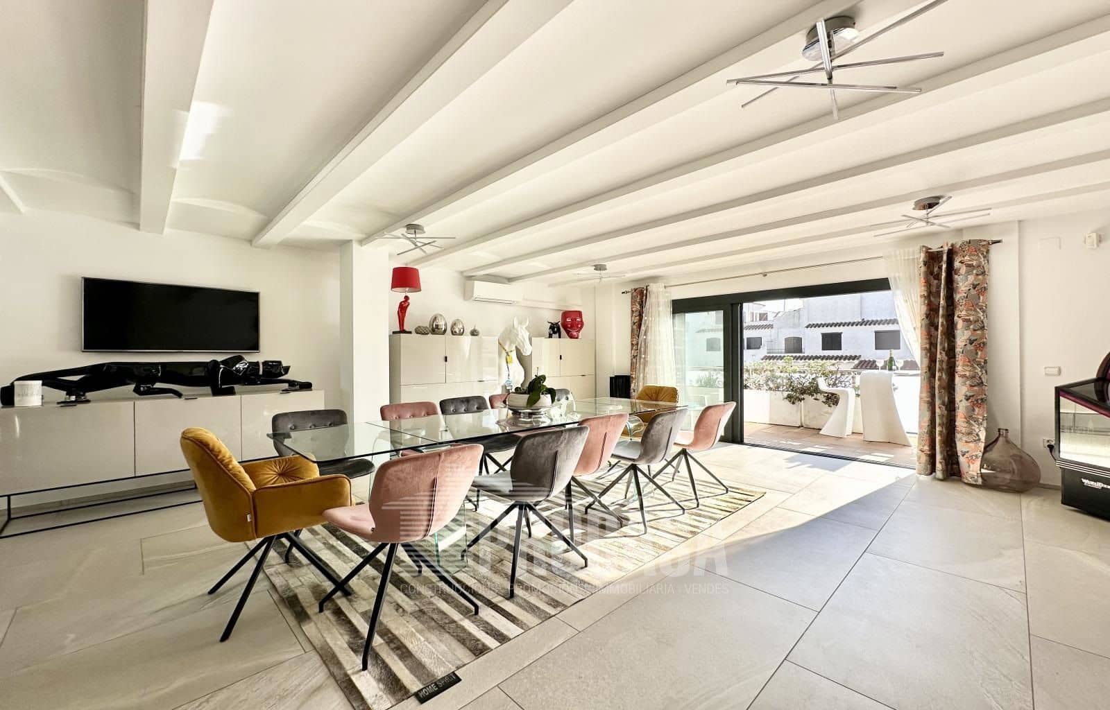 6 Zimmer Villa zu verkaufen in Empuriabrava mit Pool Garage - 1.750.000 € (Ref: 8646990)