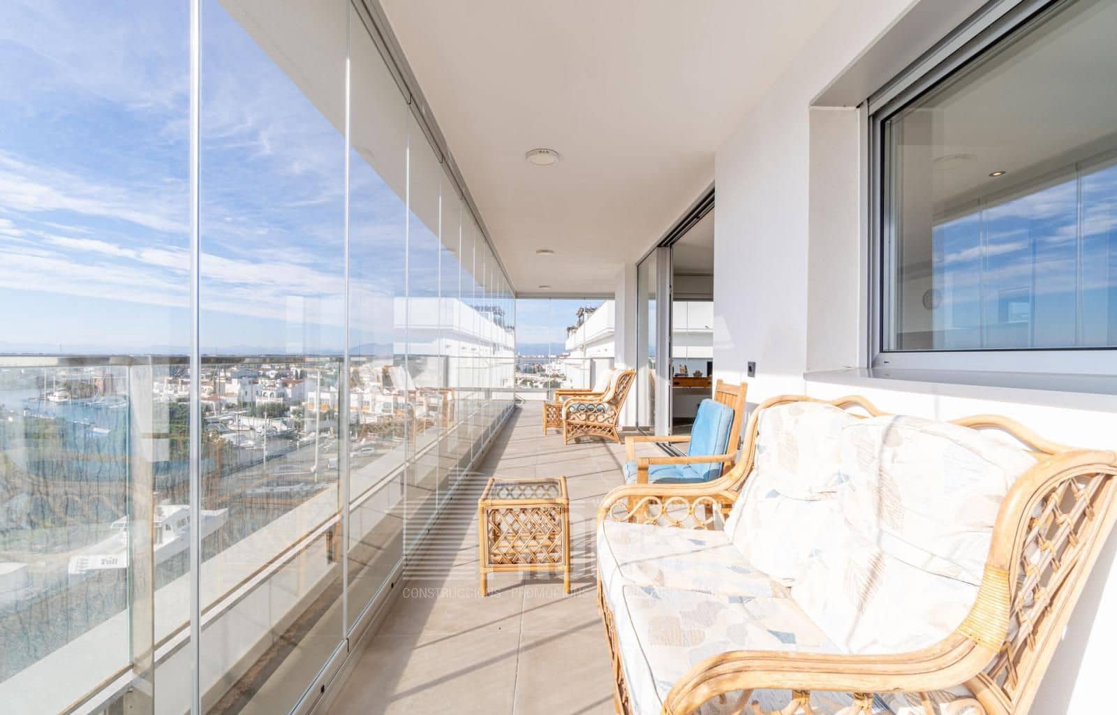 2 soverom Penthouse til salgs i Santa Margarida med svømmebasseng garasje - € 550 000 (Ref: 8655092)