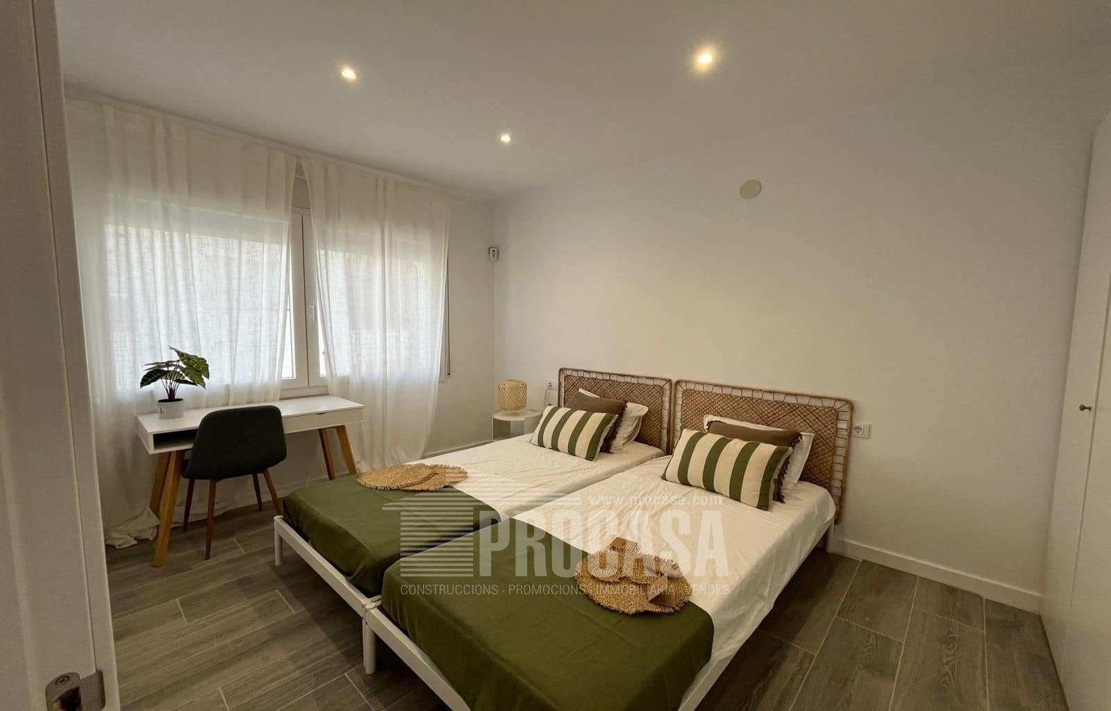 2 soverom Leilighet til salgs i Empuriabrava med svømmebasseng garasje - € 260 000 (Ref: 8668627)