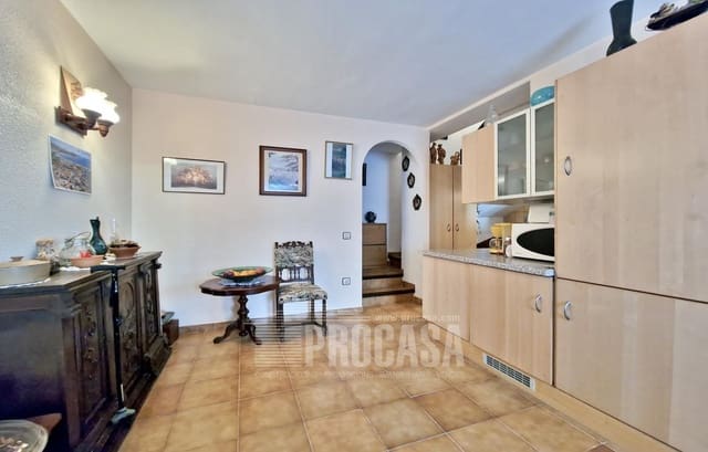 2 soverom Villa til salgs i Santa Margarida, Roses med svømmebasseng garasje - € 240 000 (Ref: 8668628)