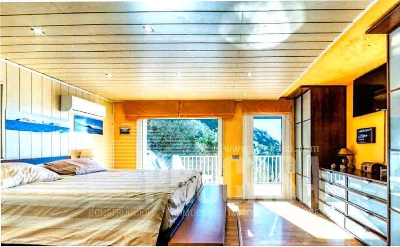 3 sypialnia Willa na sprzedaż w Roses z basenem garażem - 790 000 € (Ref: 8685137)