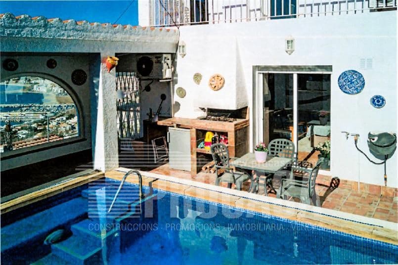 3 sypialnia Willa na sprzedaż w Roses z basenem garażem - 790 000 € (Ref: 8685137)