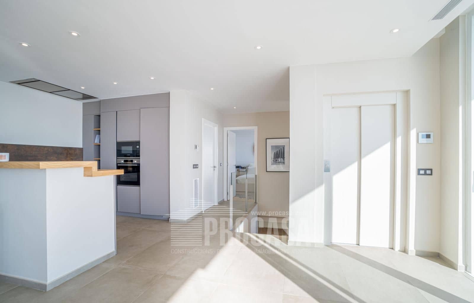 4 slaapkamer Villa te koop in Roses met zwembad garage - € 1.790.000 (Ref: 8686441)