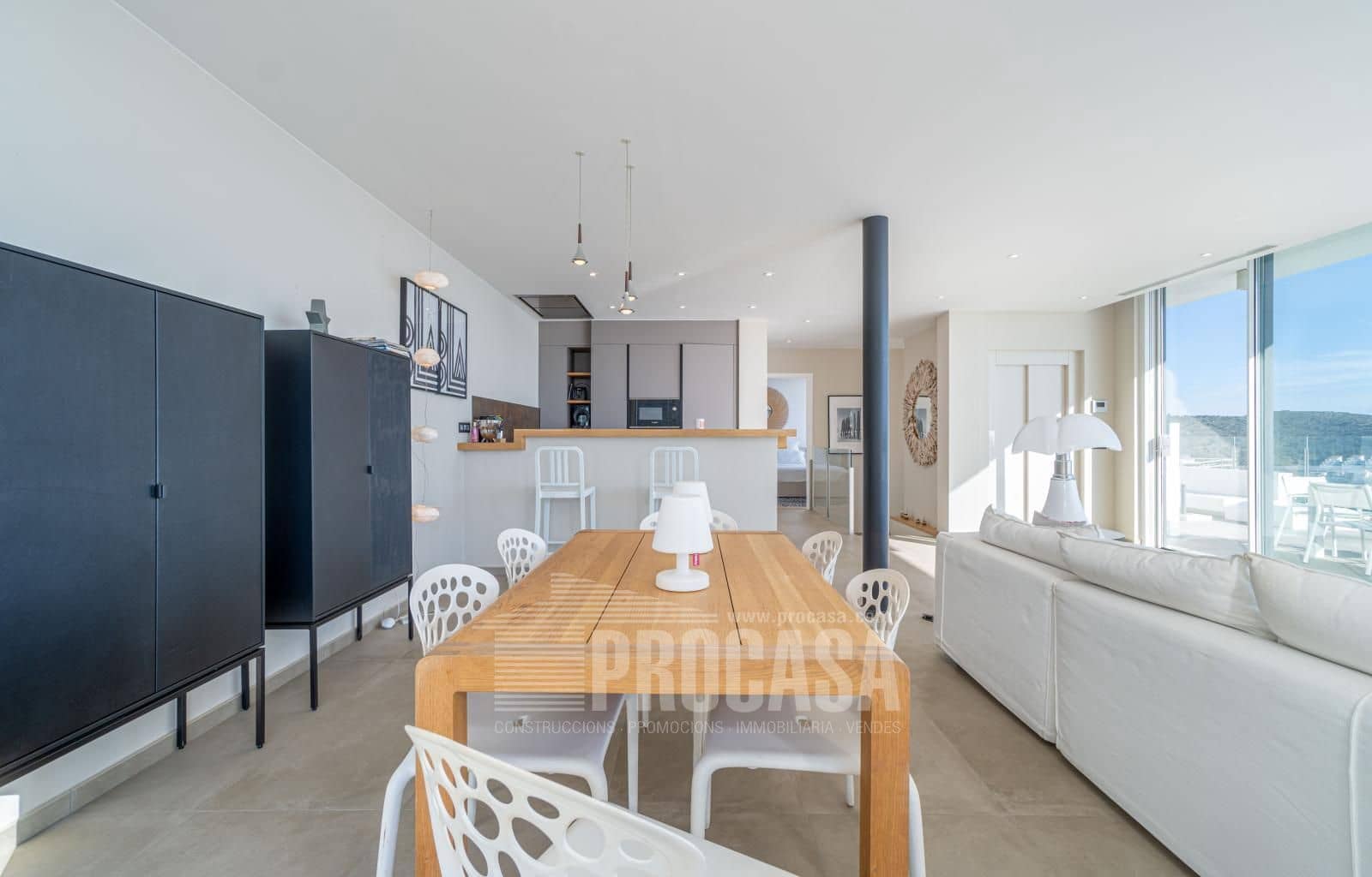 4 slaapkamer Villa te koop in Roses met zwembad garage - € 1.790.000 (Ref: 8686441)