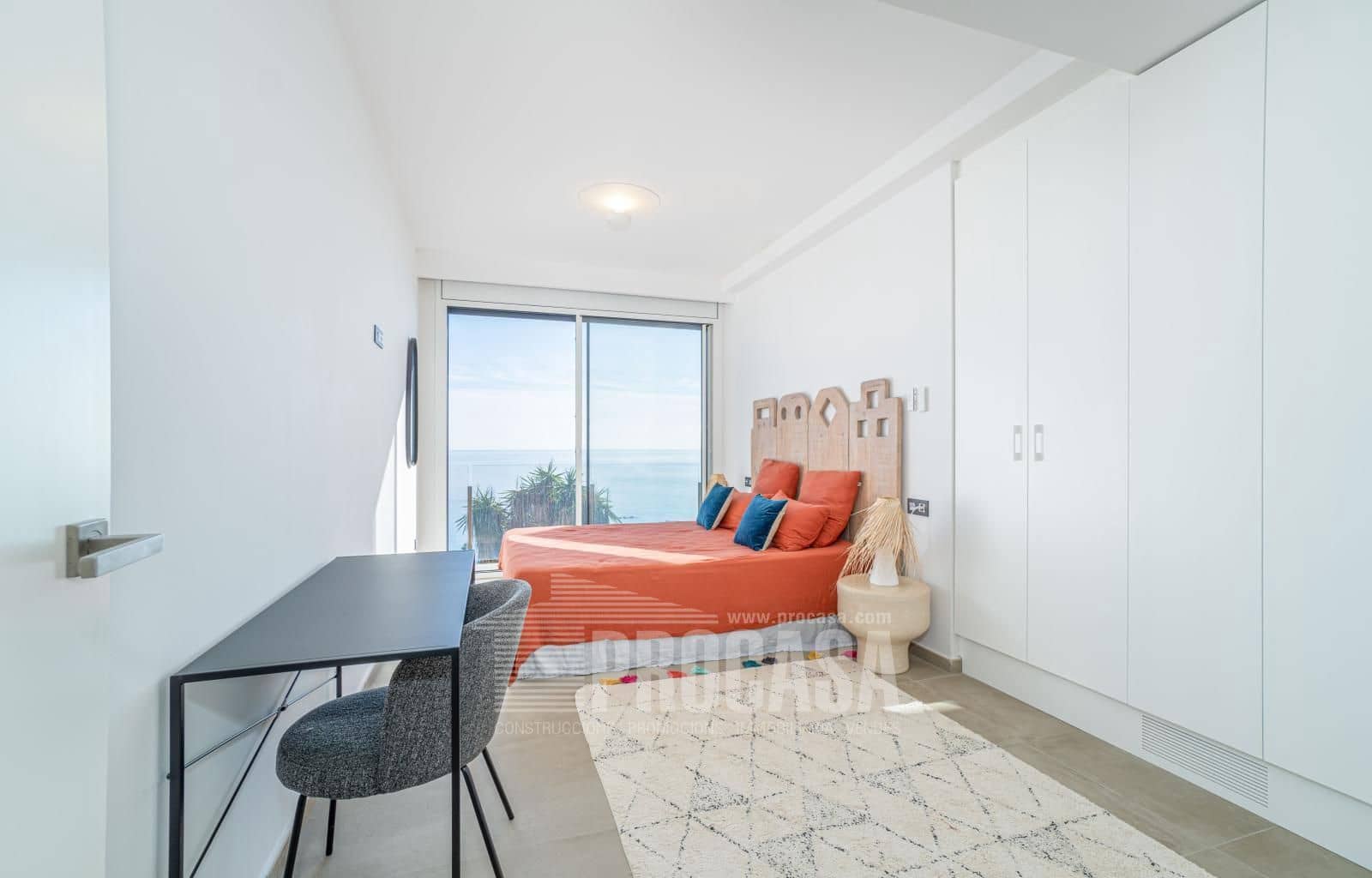 4 slaapkamer Villa te koop in Roses met zwembad garage - € 1.790.000 (Ref: 8686441)