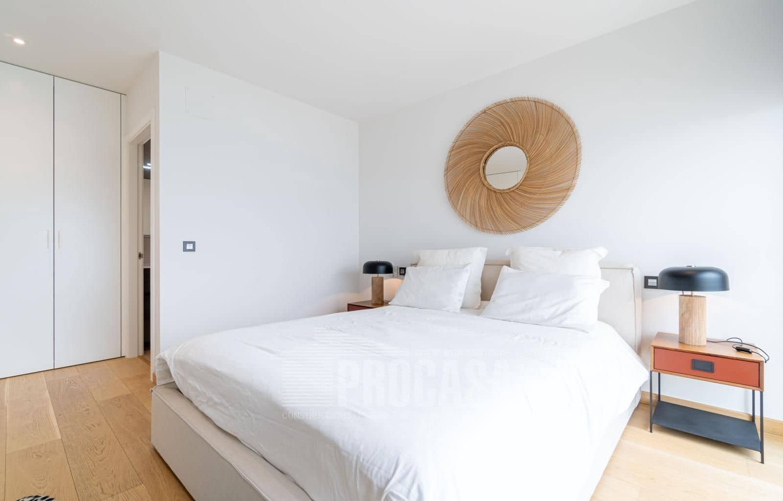 4 slaapkamer Villa te koop in Roses met zwembad garage - € 1.790.000 (Ref: 8686441)