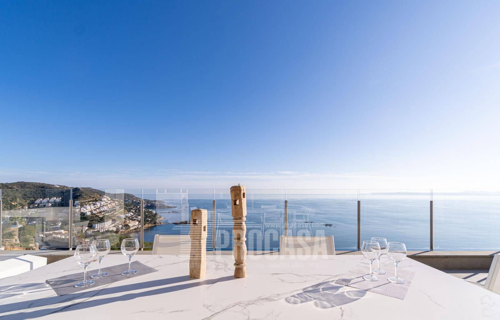 4 slaapkamer Villa te koop in Roses met zwembad garage - € 1.790.000 (Ref: 8686441)