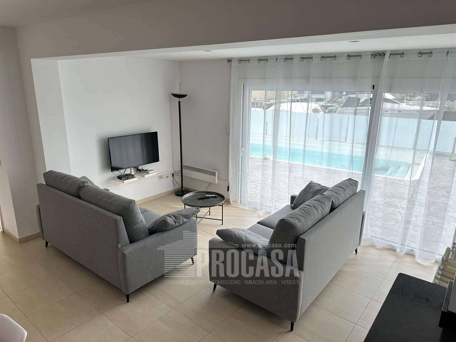 4 soveværelse Villa til salg i Santa Margarida med swimmingpool garage - € 875.000 (Ref: 8687985)