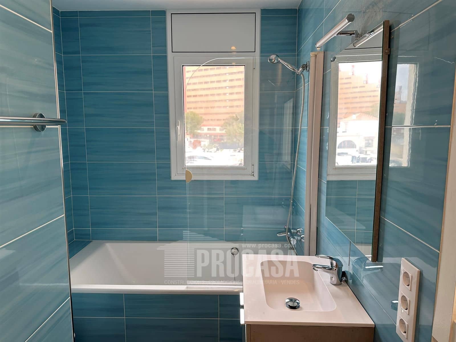 4 soveværelse Villa til salg i Santa Margarida med swimmingpool garage - € 875.000 (Ref: 8687985)