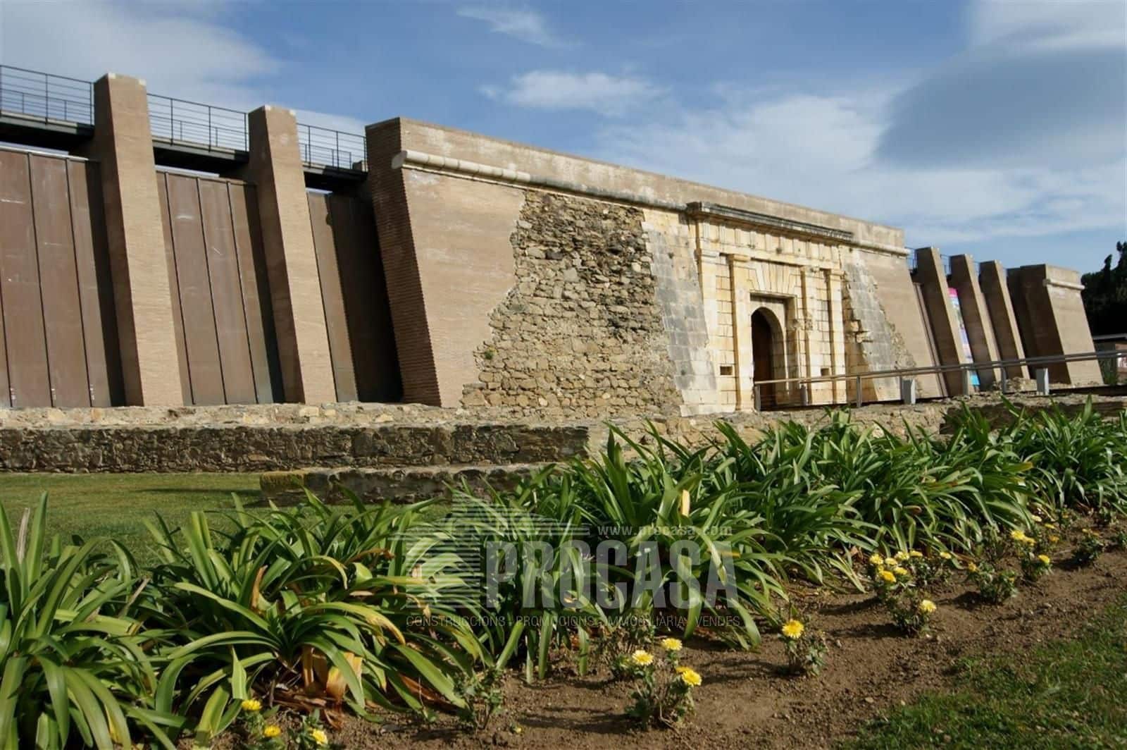 4 soveværelse Villa til salg i Santa Margarida med swimmingpool garage - € 875.000 (Ref: 8687985)