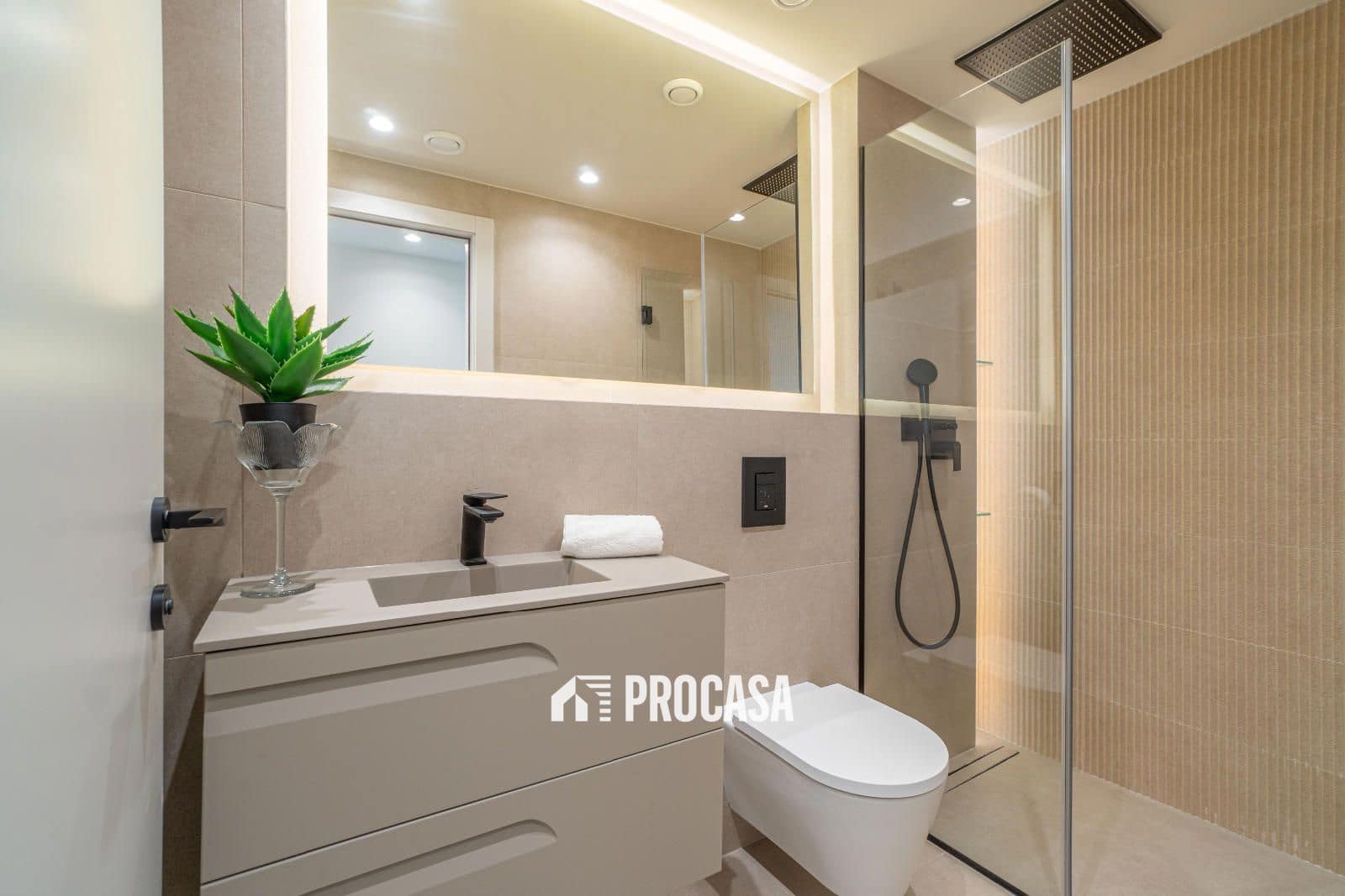 3 soveværelse Lejlighed til salg i Roses - € 525.000 (Ref: 8699246)