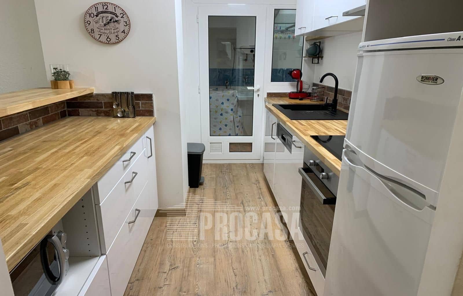 3 bedroom Flat for sale in Roses - € 234,000 (Ref: 8723089)