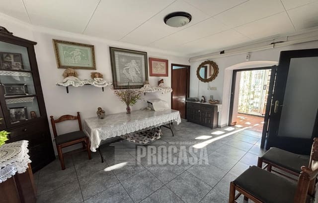 2 sypialnia Willa na sprzedaż w Palau-saverdera z garażem - 370 000 € (Ref: 8786933)