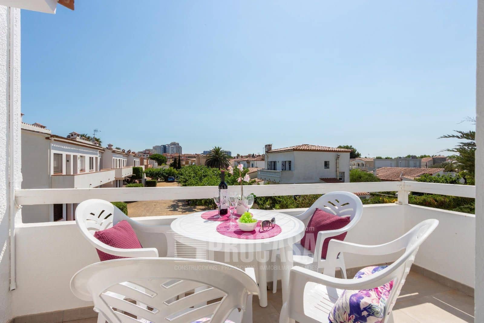 2 Zimmer Wohnung zu verkaufen in Empuriabrava mit Garage - 285.000 € (Ref: 8816311)