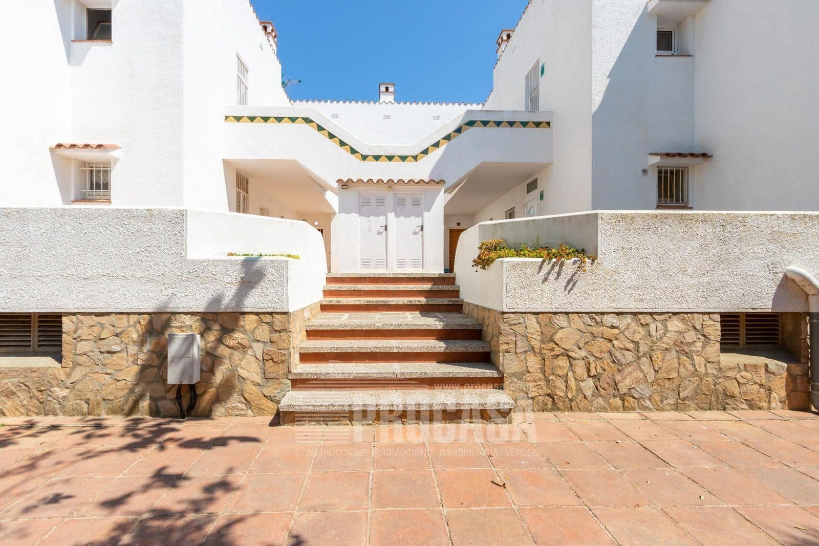 2 Zimmer Wohnung zu verkaufen in Empuriabrava mit Garage - 285.000 € (Ref: 8816311)