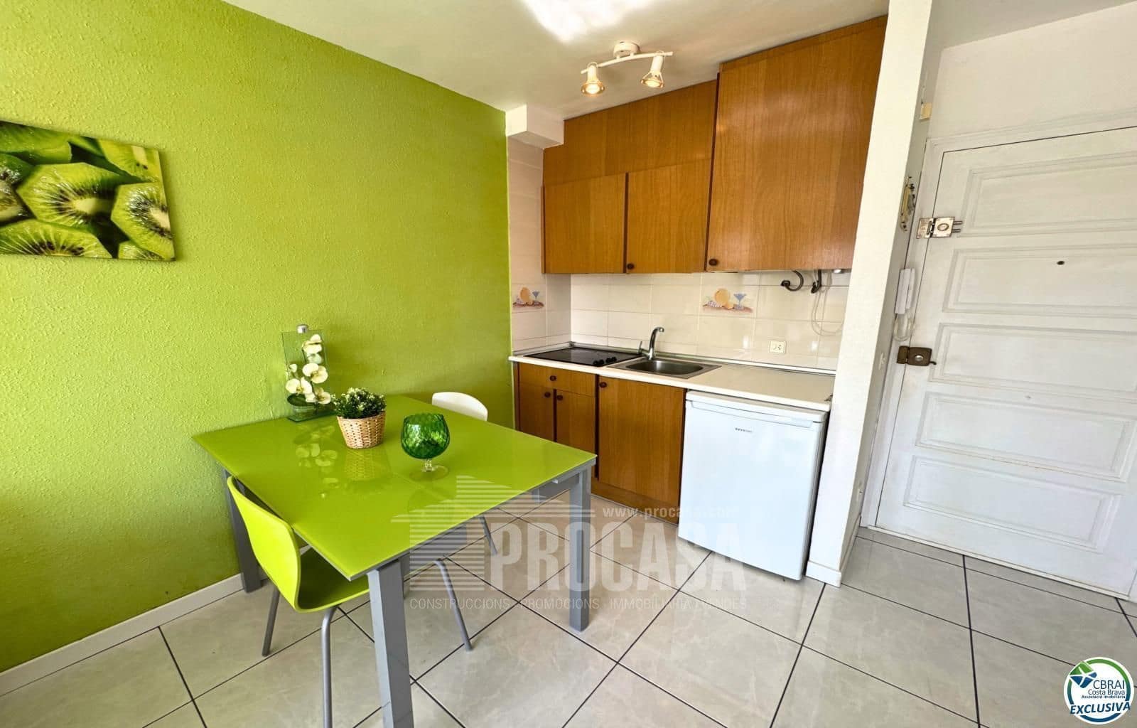 2 slaapkamer Flat te koop in Santa Margarida met garage - € 160.000 (Ref: 8820094)