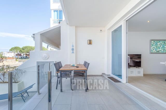 3 chambre Maison de Ville à vendre à Empuriabrava, Castelló d'Empúries avec garage - 549 000 € (Ref: 8823058)
