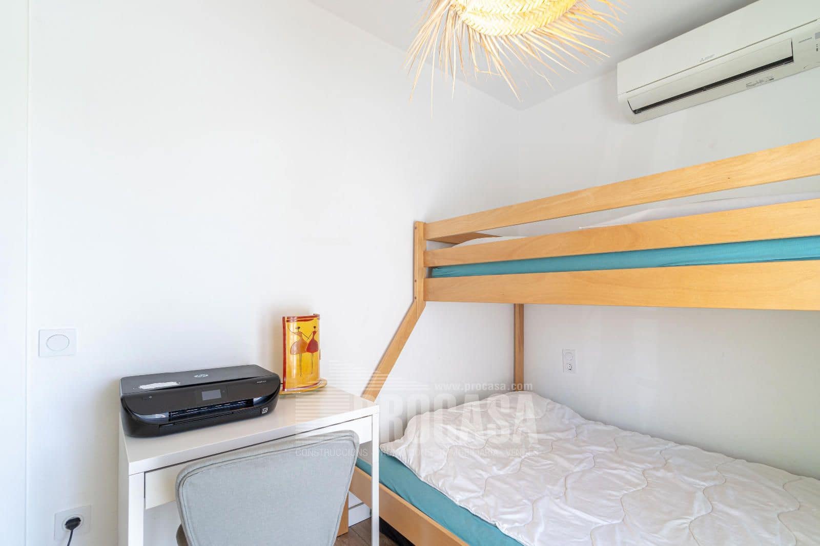 3 soveværelse Byhus til salg i Empuriabrava med garage - € 549.000 (Ref: 8823058)