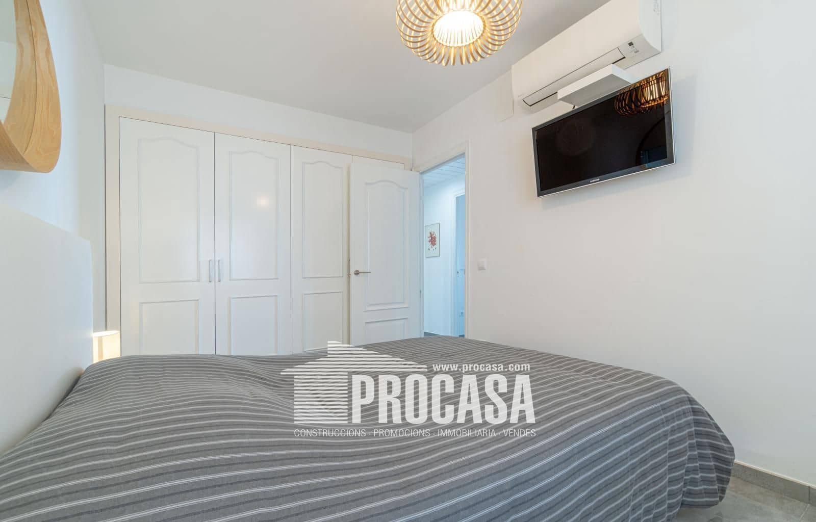 4 chambre Villa/Maison à vendre à Empuriabrava avec piscine garage - 699 000 € (Ref: 8857821)