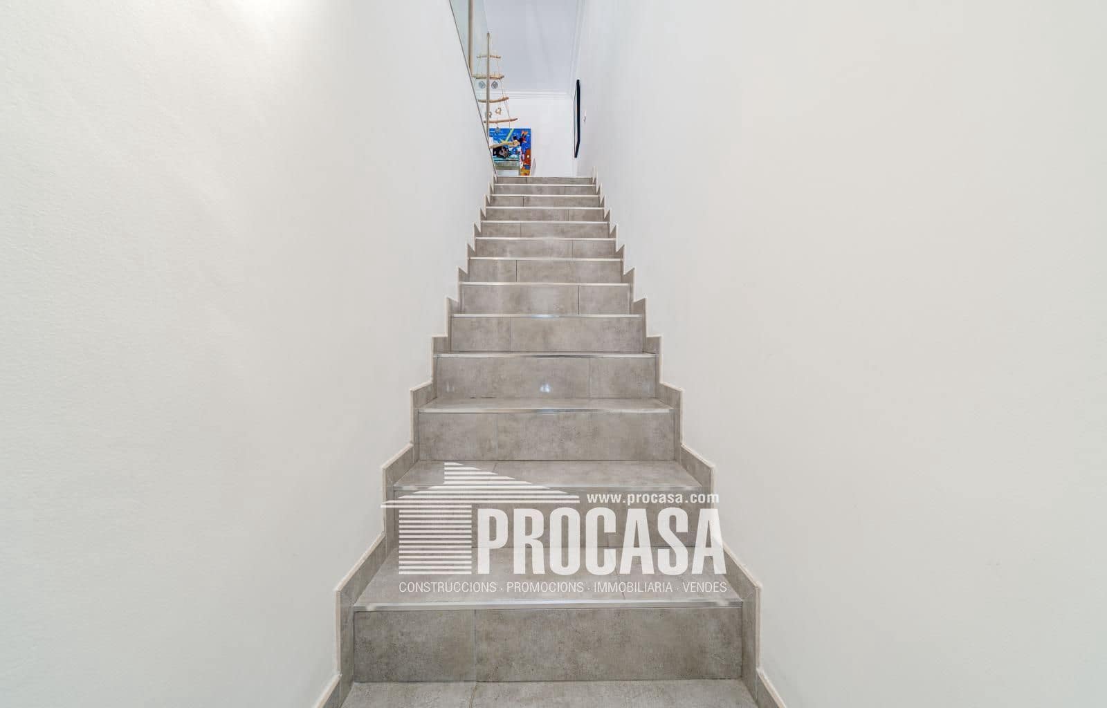 4 chambre Villa/Maison à vendre à Empuriabrava avec piscine garage - 699 000 € (Ref: 8857821)