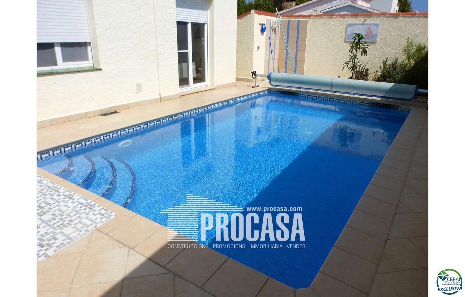 3 sypialnia Willa na sprzedaż w Empuriabrava z basenem - 490 000 € (Ref: 8873212)