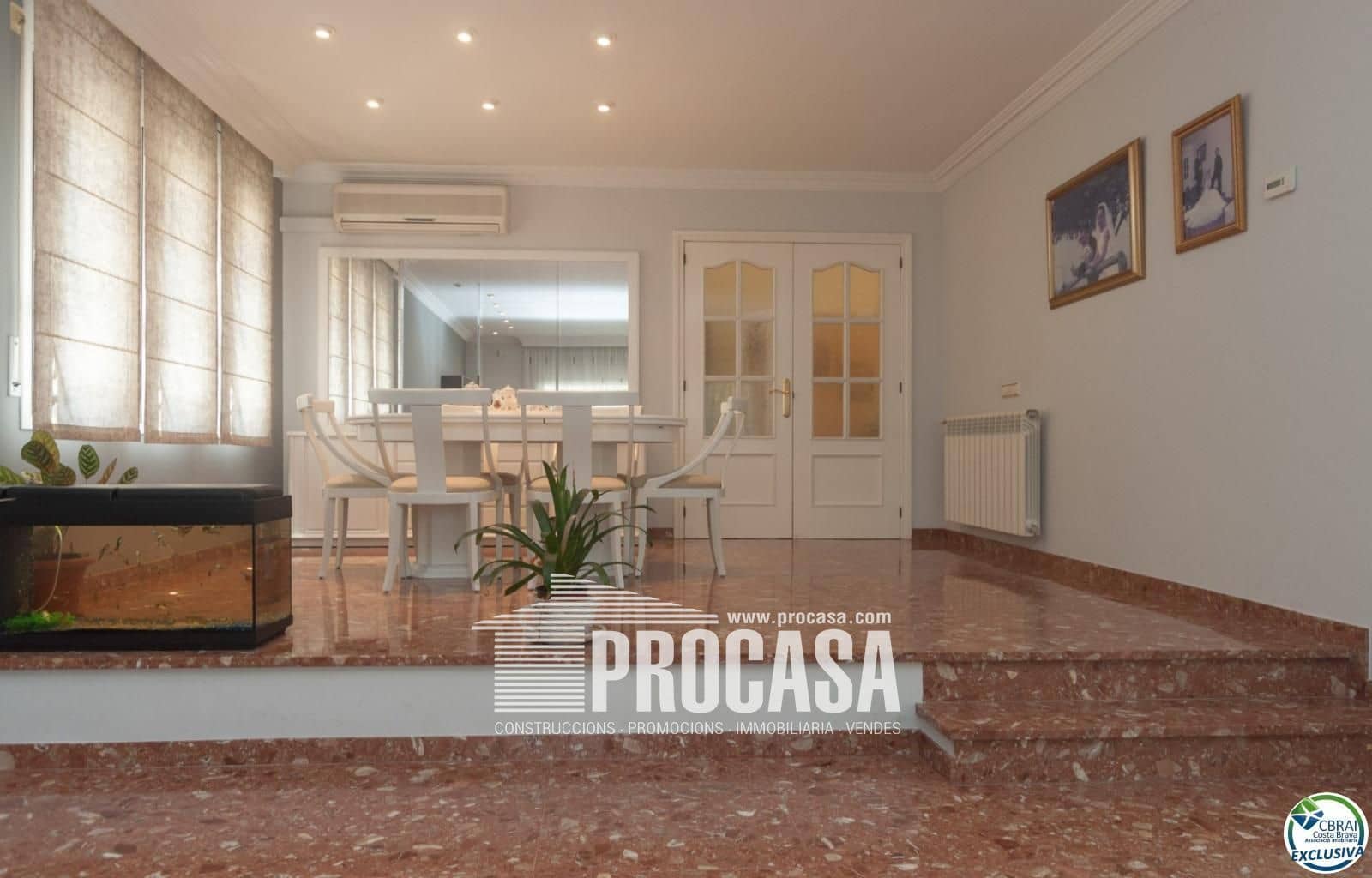 4 Zimmer Villa zu verkaufen in Roses mit Pool Garage - 598.000 € (Ref: 8884734)