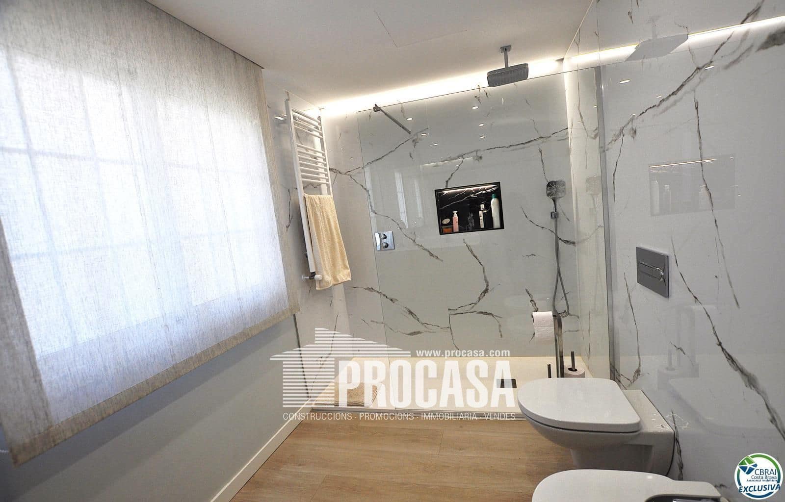 4 Zimmer Villa zu verkaufen in Roses mit Pool Garage - 598.000 € (Ref: 8884734)