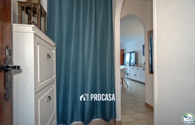 1 chambre Appartement à vendre à Empuriabrava, Castelló d'Empúries avec piscine garage - 159 000 € (Ref: 8908086)