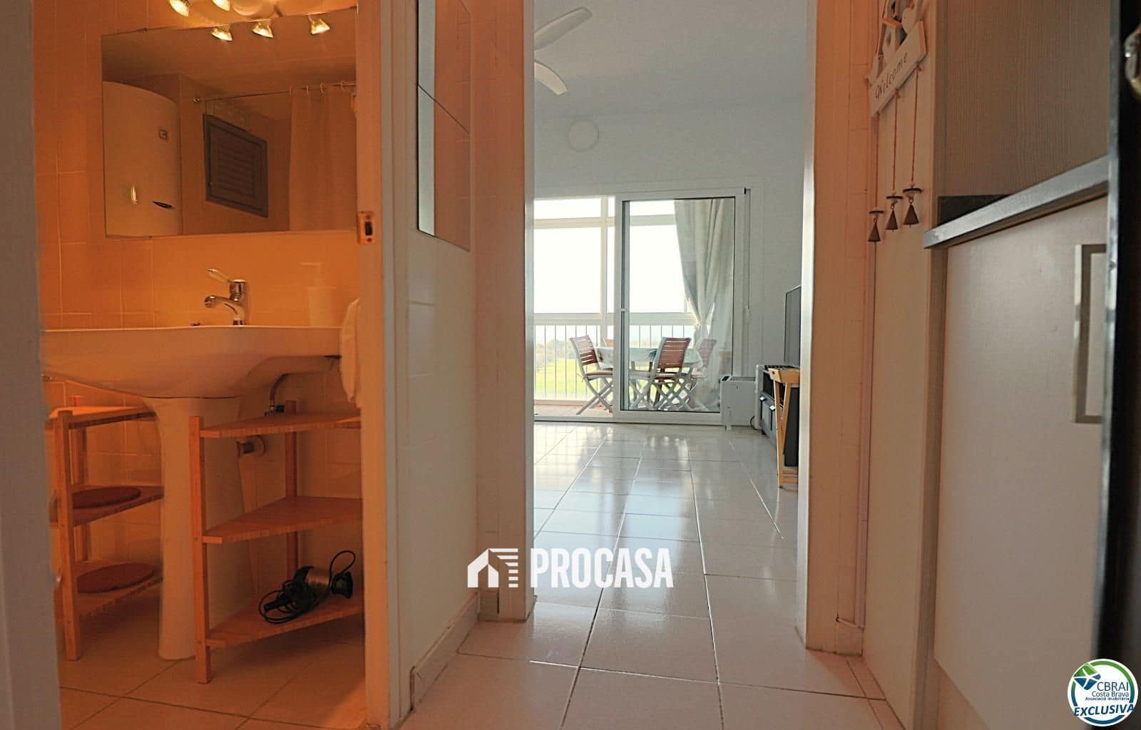 Appartement à vendre à Roses avec piscine garage - 99 000 € (Ref: 8913489)