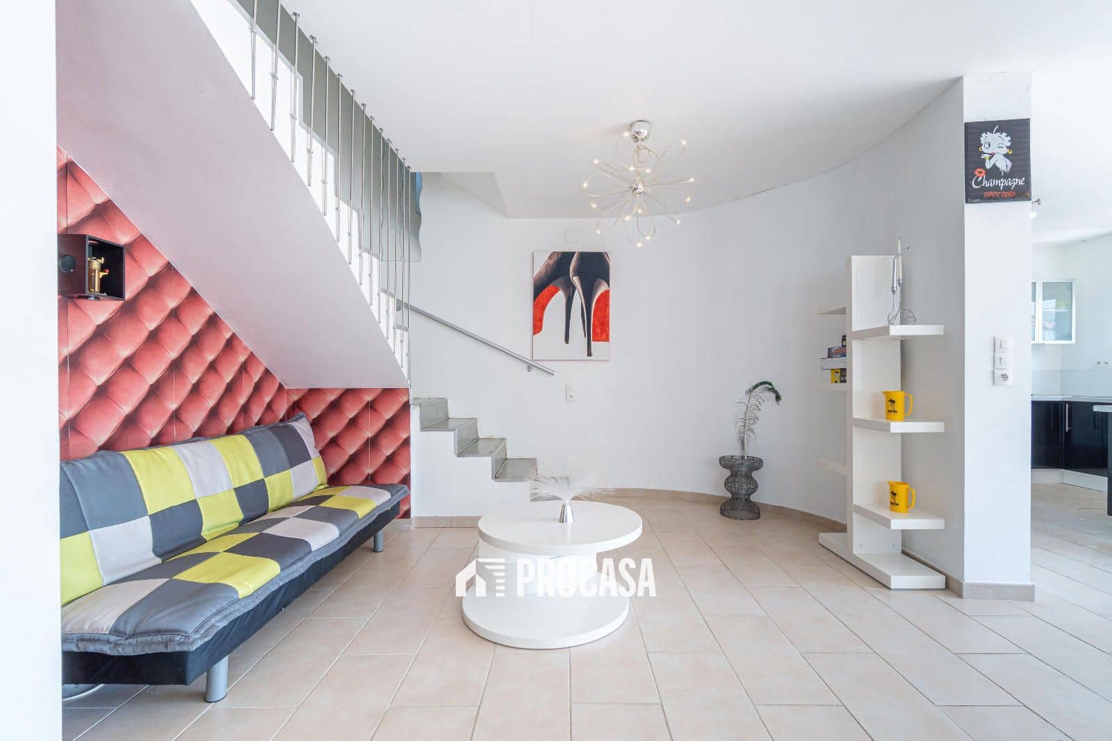 4 sypialnia Willa na sprzedaż w Empuriabrava z basenem garażem - 995 000 € (Ref: 8951013)