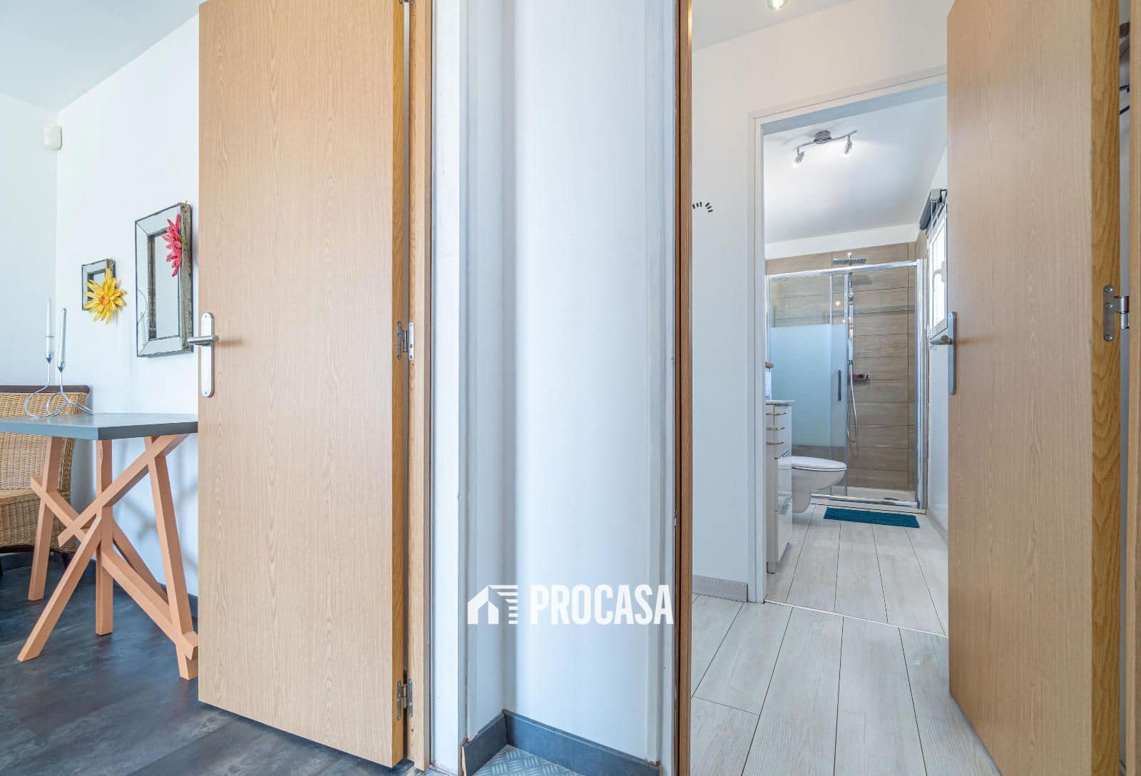 4 sypialnia Willa na sprzedaż w Empuriabrava z basenem garażem - 995 000 € (Ref: 8951013)