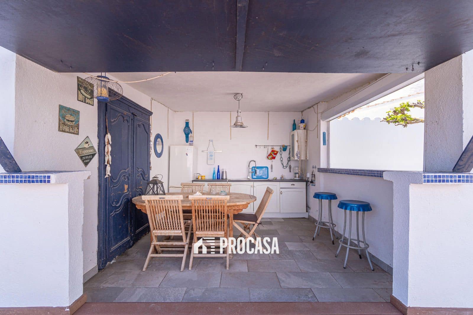 4 sypialnia Willa na sprzedaż w Empuriabrava z basenem garażem - 995 000 € (Ref: 8951013)